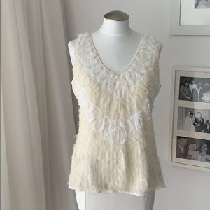 Akira black label ivory cute  L top